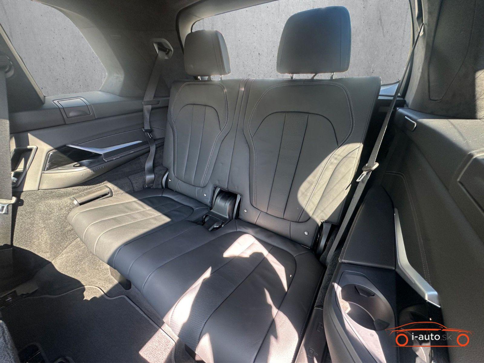 BMW X7 2022 na predaj – fotografia 16
