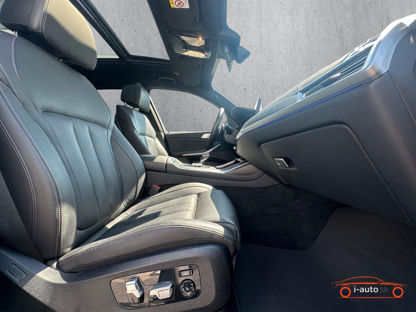 BMW X7 2022 na predaj – fotografia 17