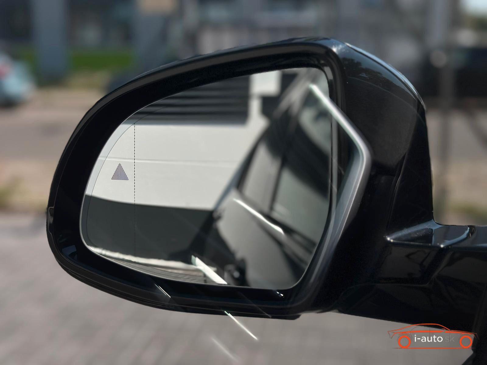 BMW X7 2022 na predaj – fotografia 45