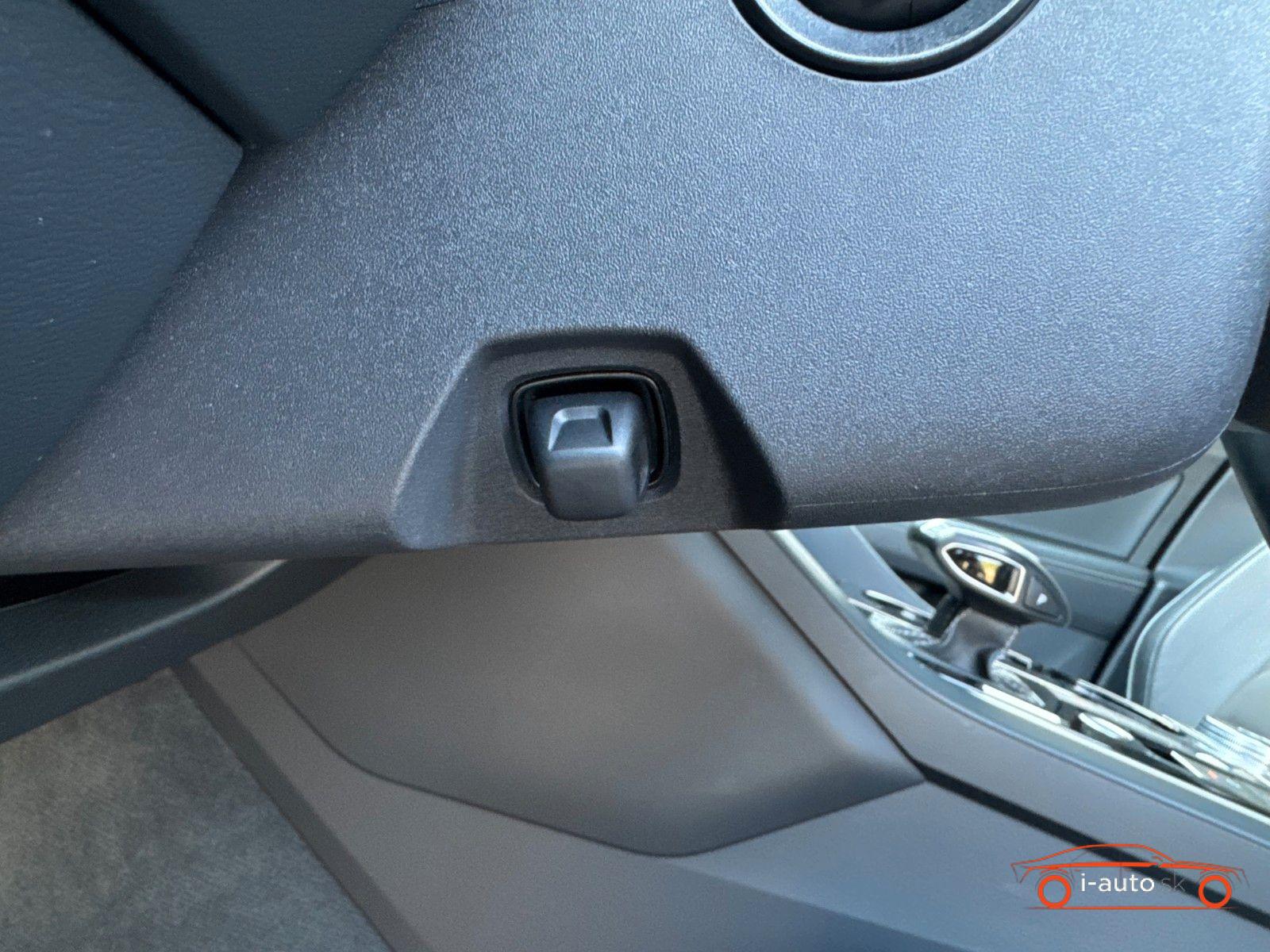 Volkswagen Touareg 2022 na predaj – fotografia 16