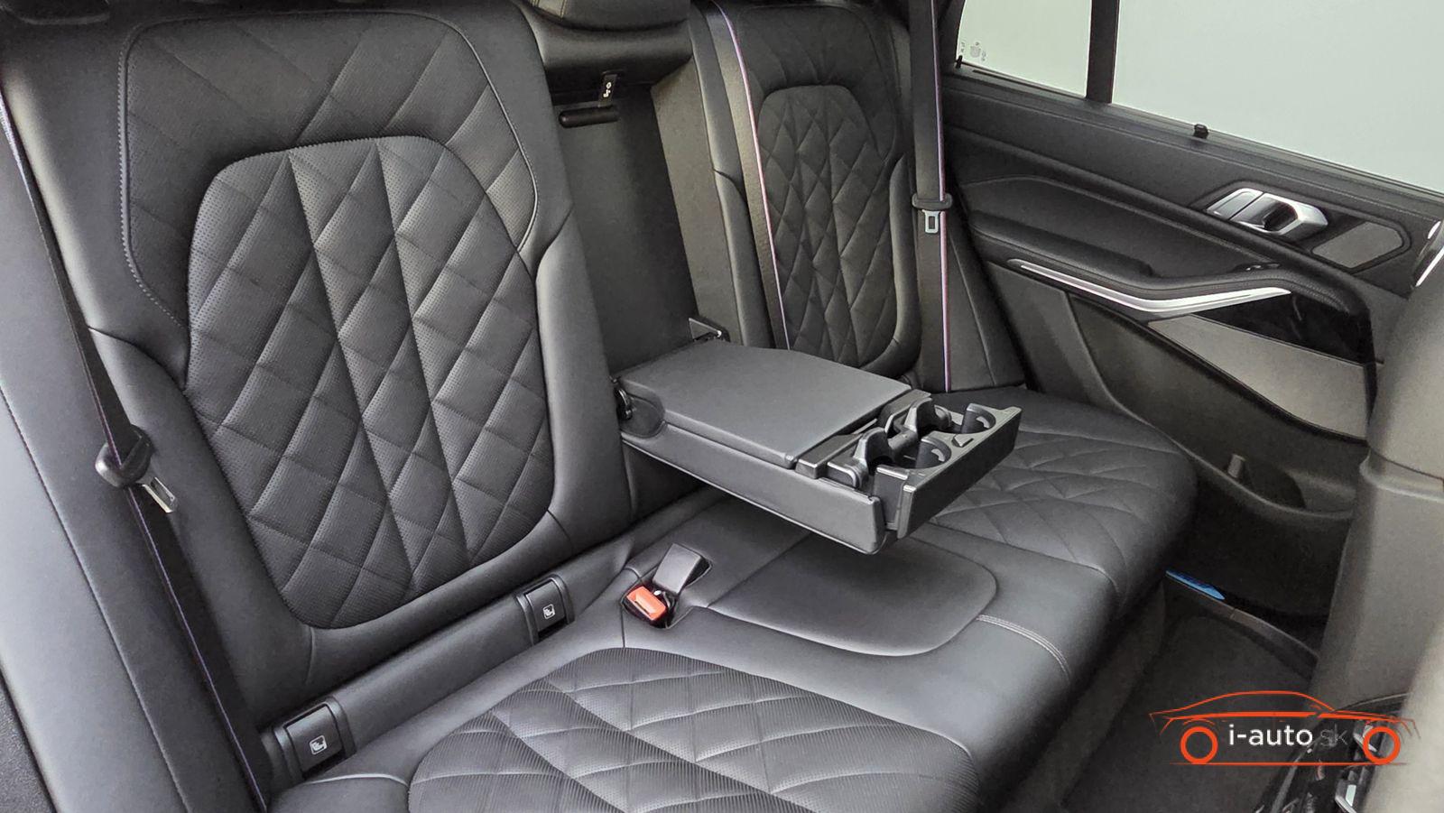 BMW X5 2025 na predaj – fotografia 21