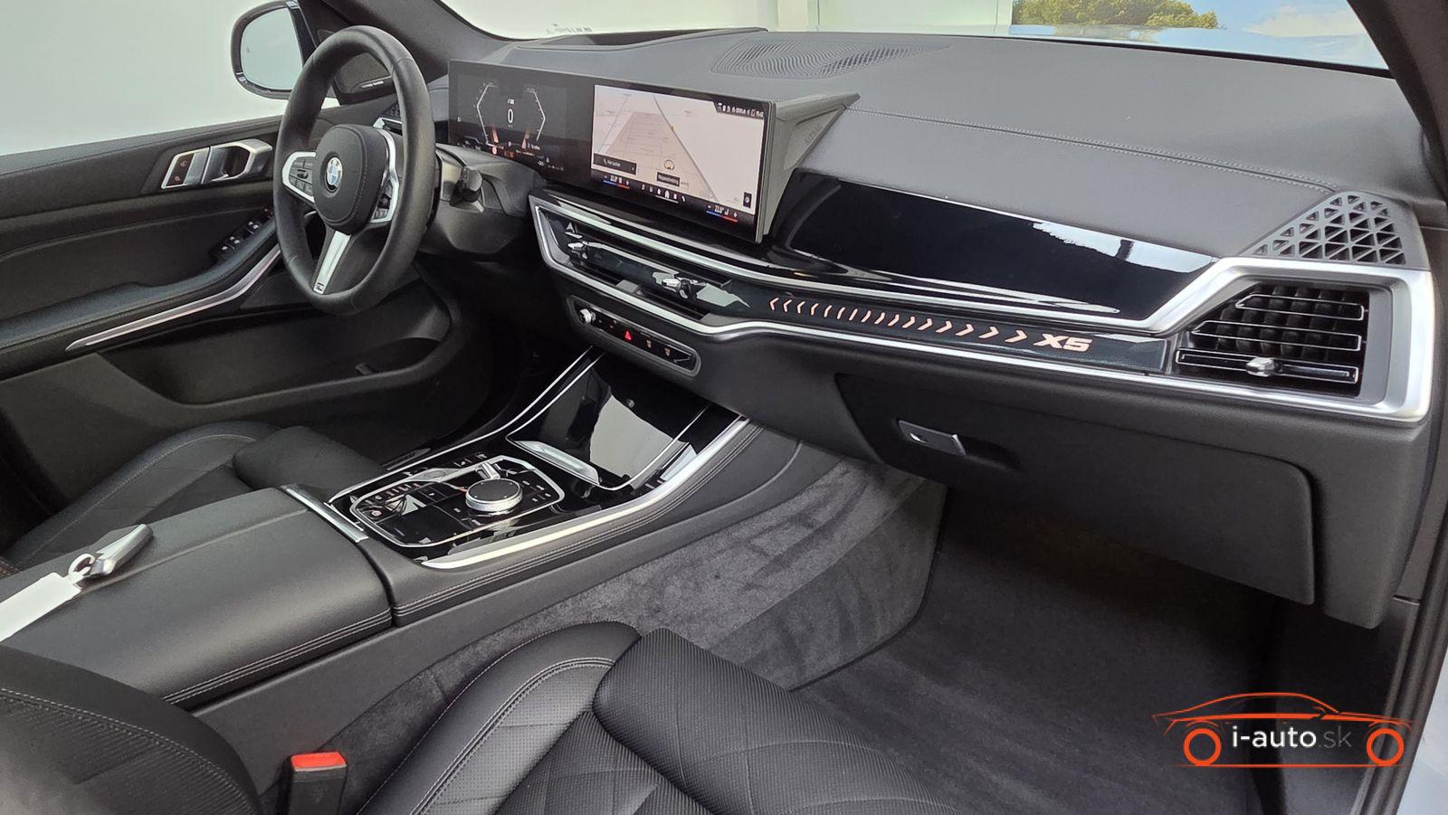 BMW X5 2025 na predaj – fotografia 27