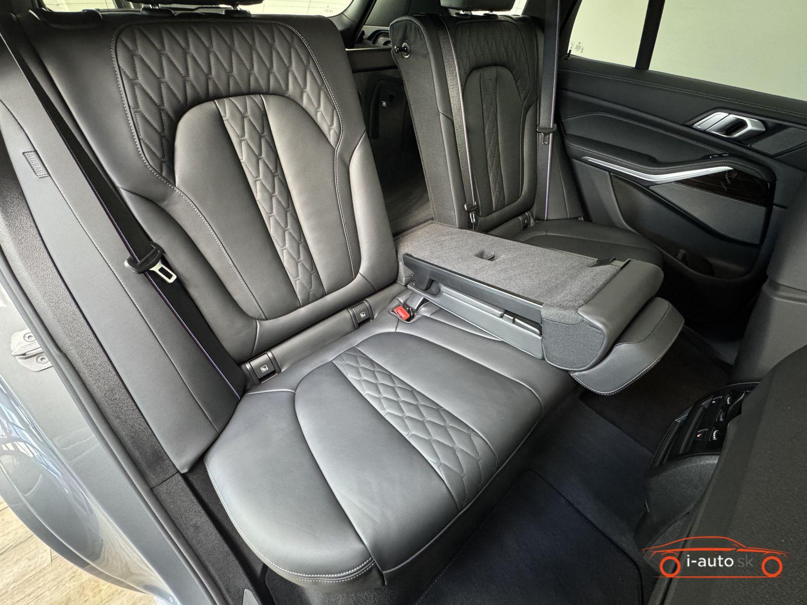 BMW X5 2025 na predaj – fotografia 27
