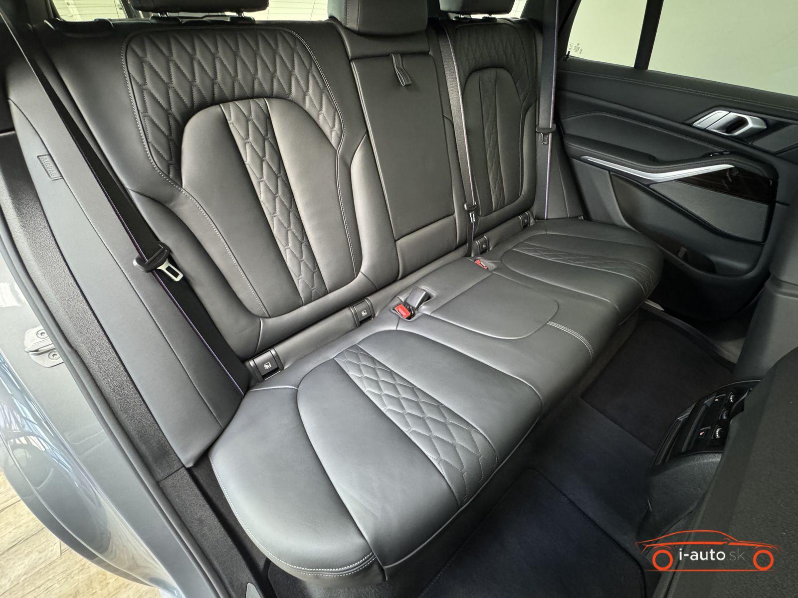 BMW X5 2025 na predaj – fotografia 29