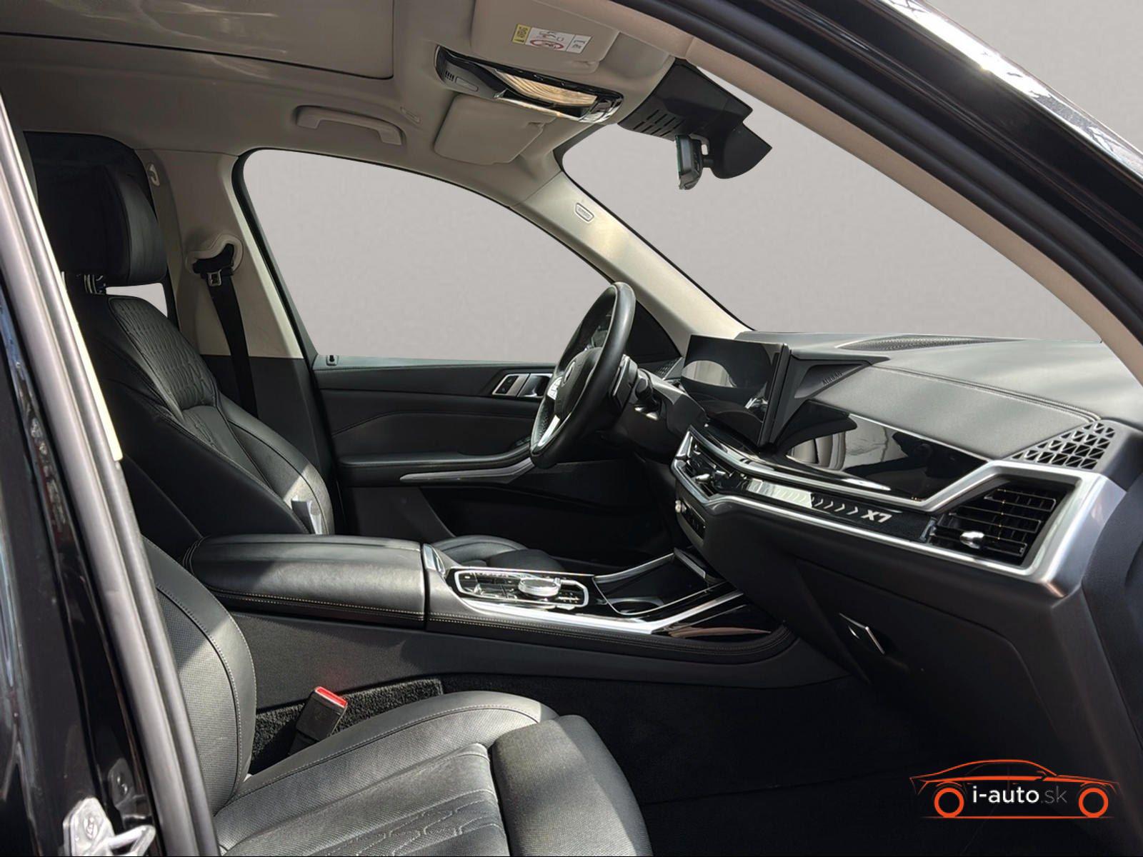 BMW X7 2023 na predaj – fotografia 16