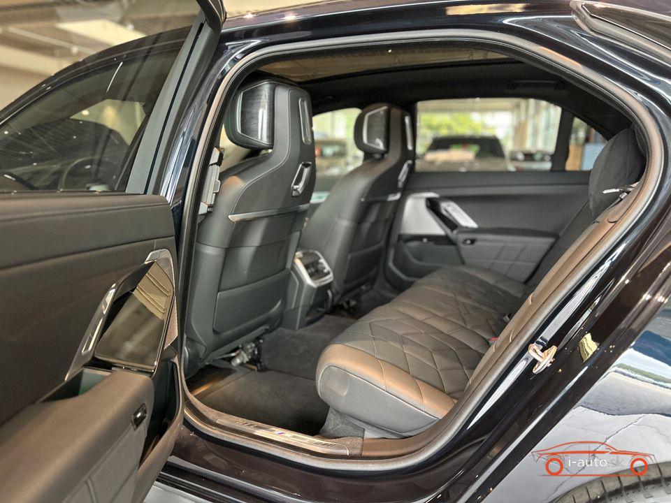 BMW i7 2025 na predaj – fotografia 21