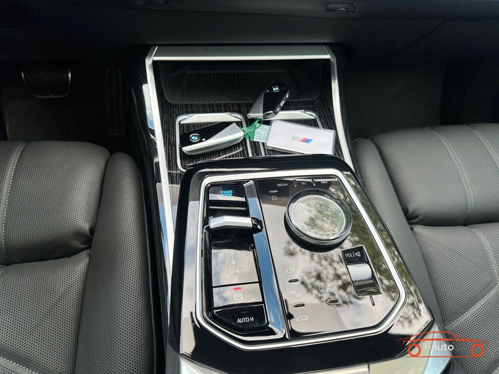 BMW i7 2023 na predaj – fotografia 17