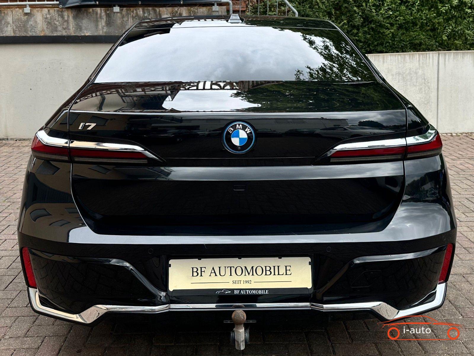 BMW i7 2023 na predaj – fotografia 36