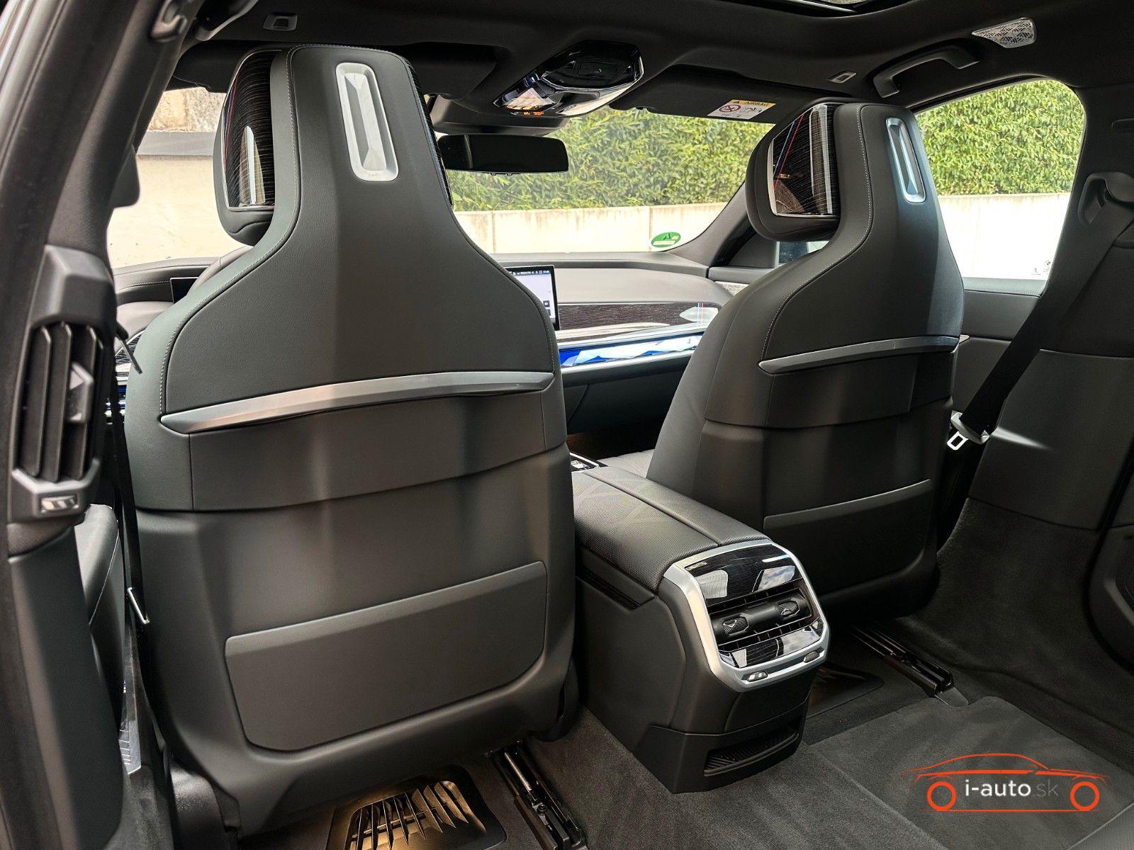 BMW i7 2023 na predaj – fotografia 42