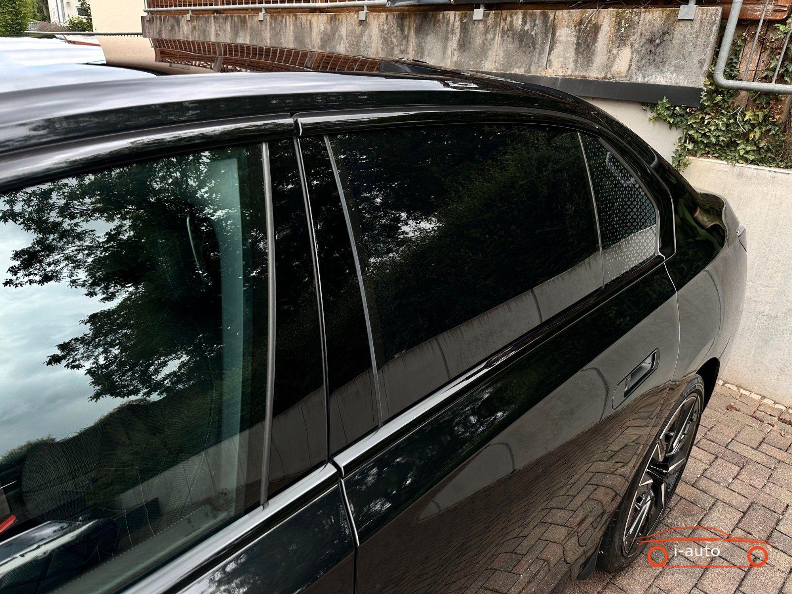BMW i7 2023 na predaj – fotografia 49