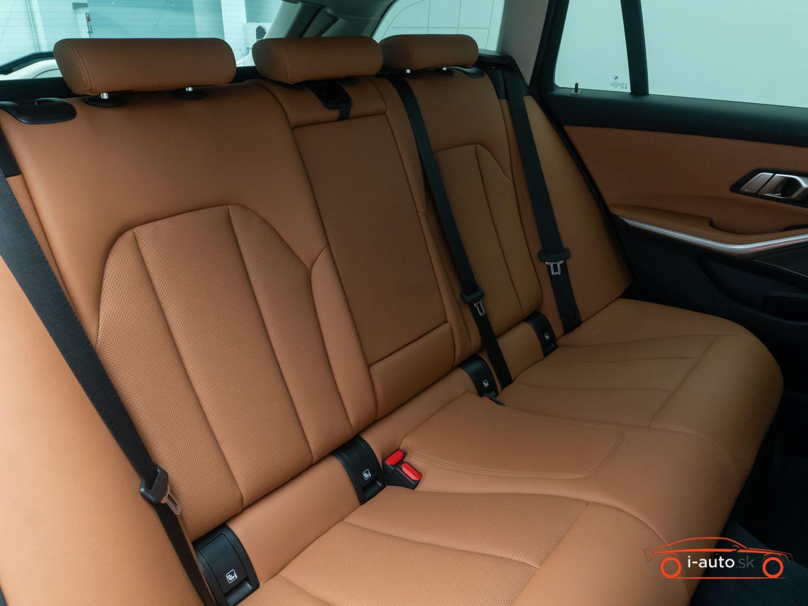 BMW Rad 3 2023 na predaj – fotografia 30