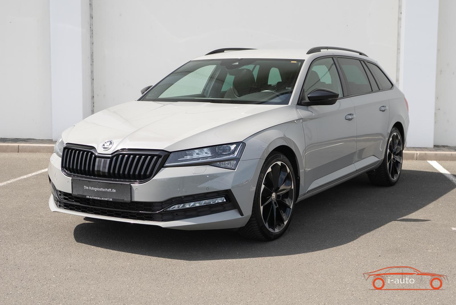 Škoda Superb 2021 na predaj