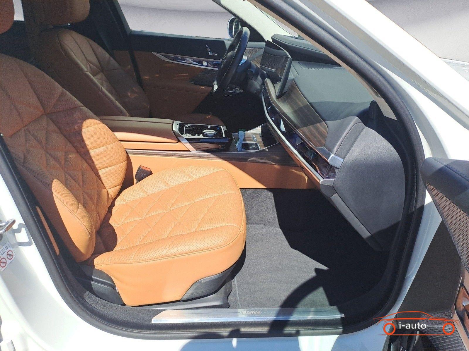 BMW i7 2024 na predaj – fotografia 8