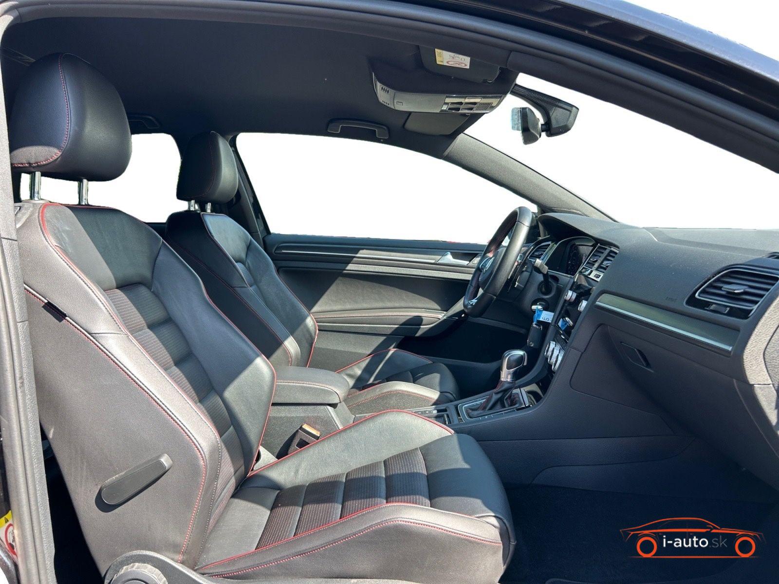 Volkswagen Golf 2018 na predaj – fotografia 17