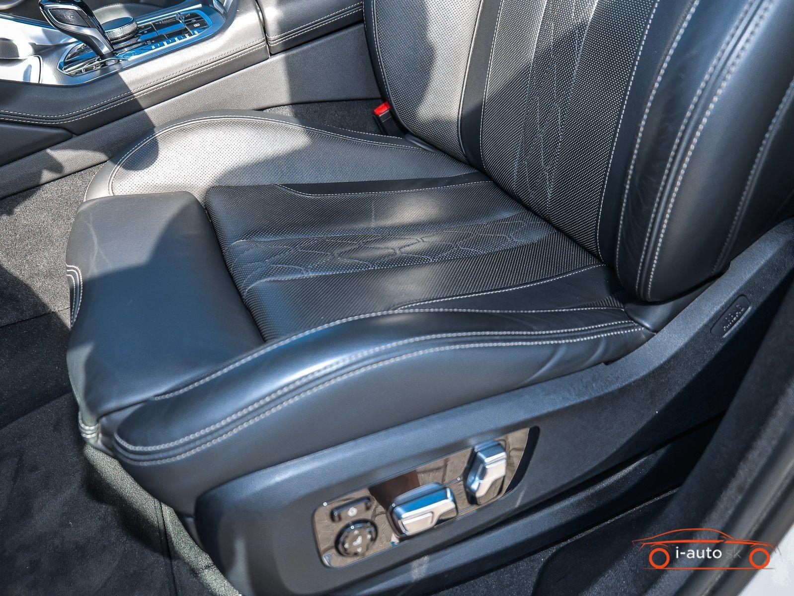 BMW X6 2023 na predaj – fotografia 23