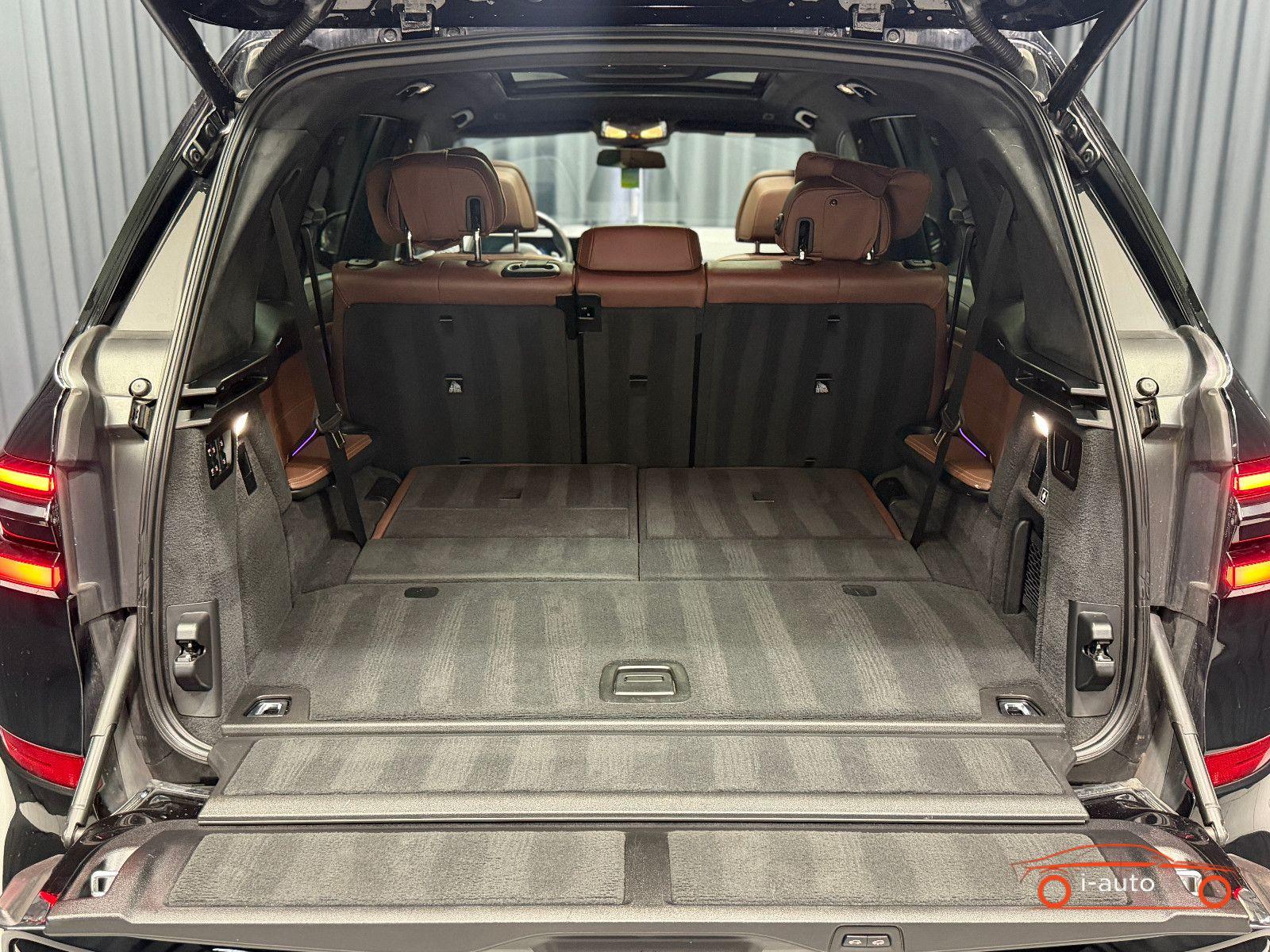 BMW X7 2023 na predaj – fotografia 5