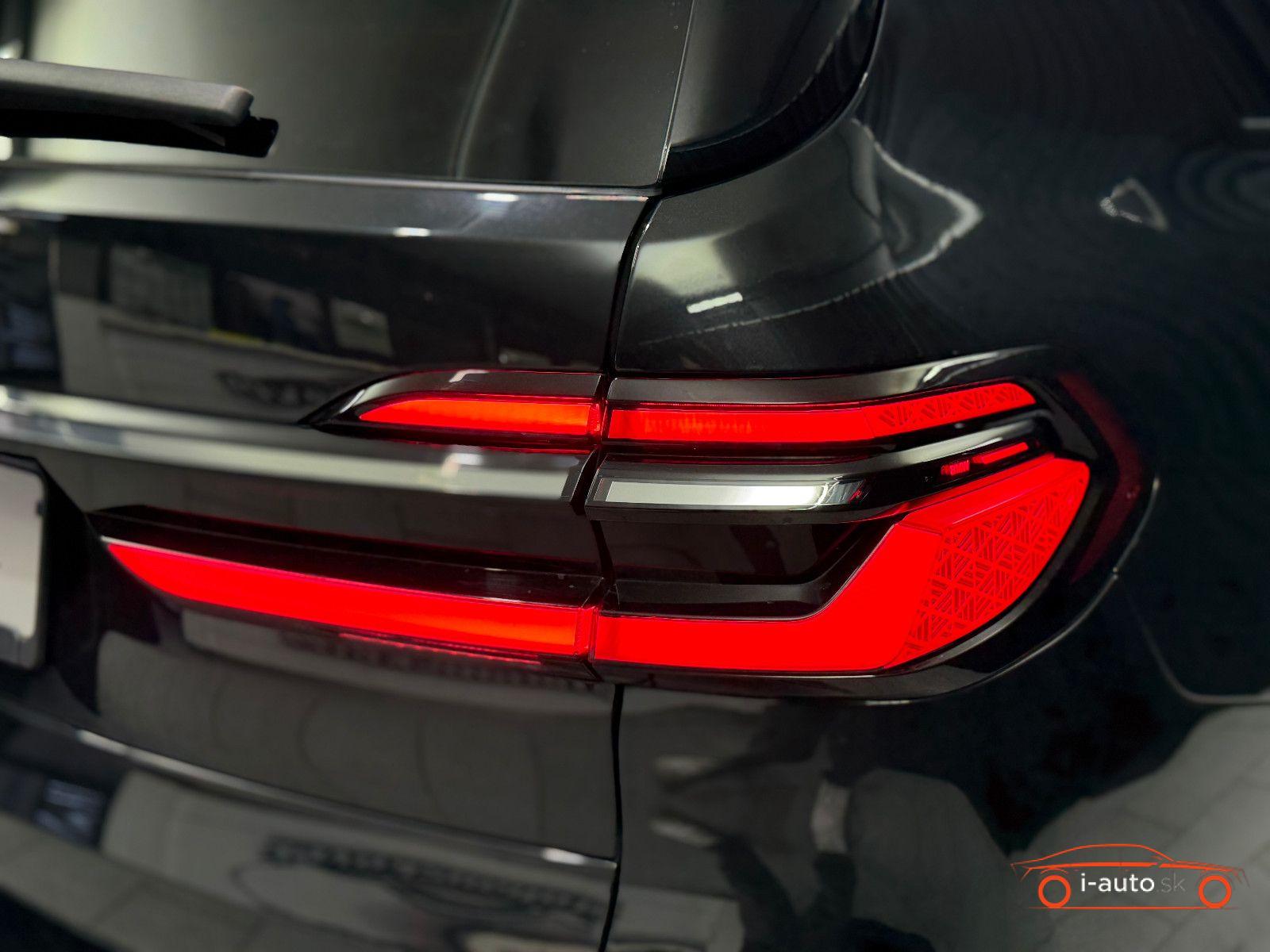 BMW X7 2023 na predaj – fotografia 11