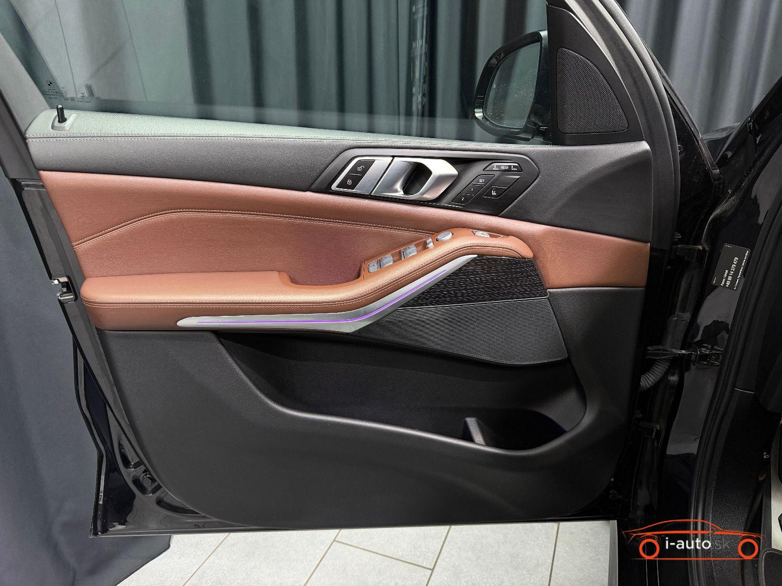 BMW X7 2023 na predaj – fotografia 19