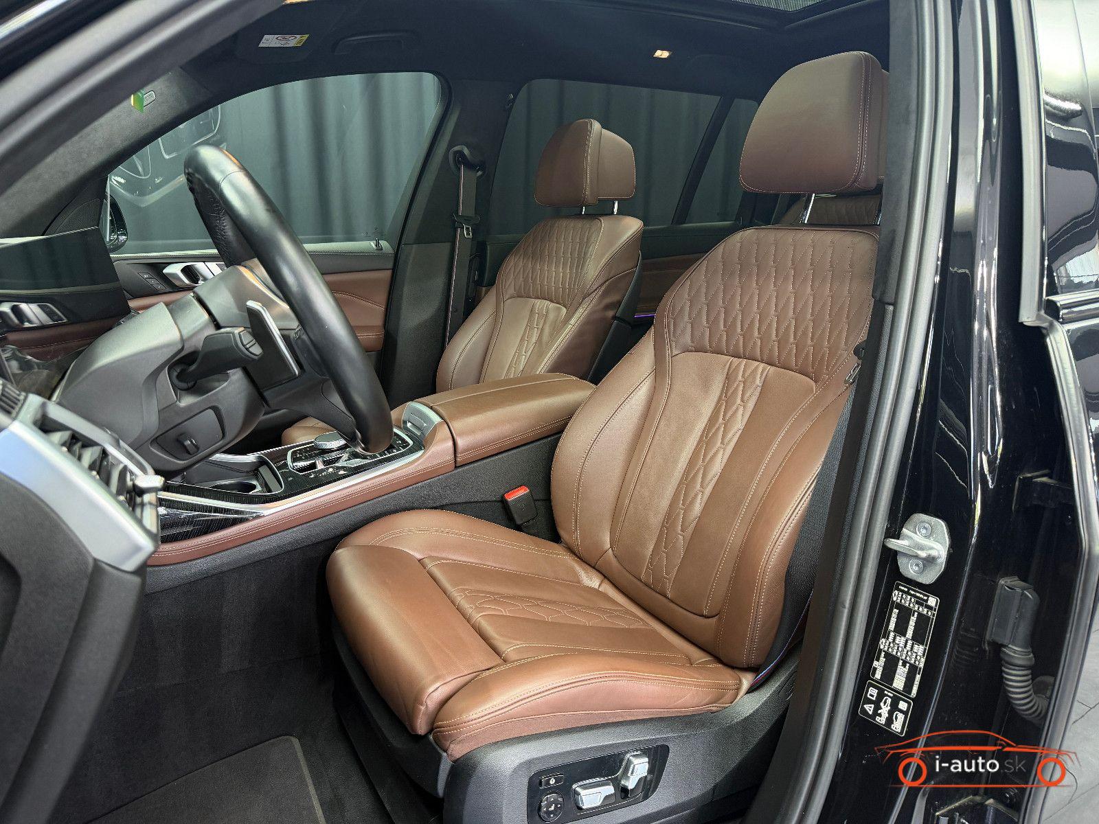 BMW X7 2023 na predaj – fotografia 22