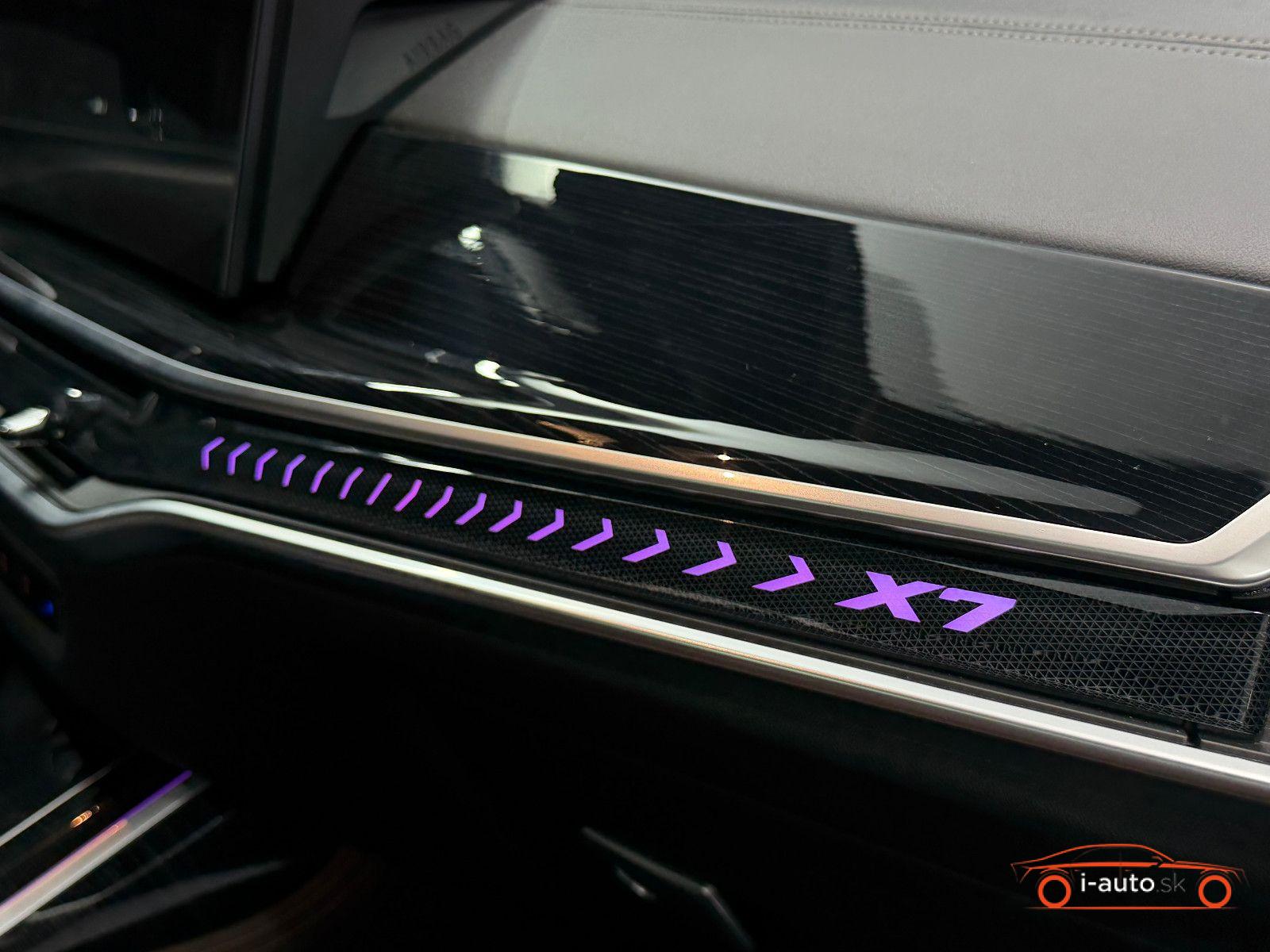 BMW X7 2023 na predaj – fotografia 32