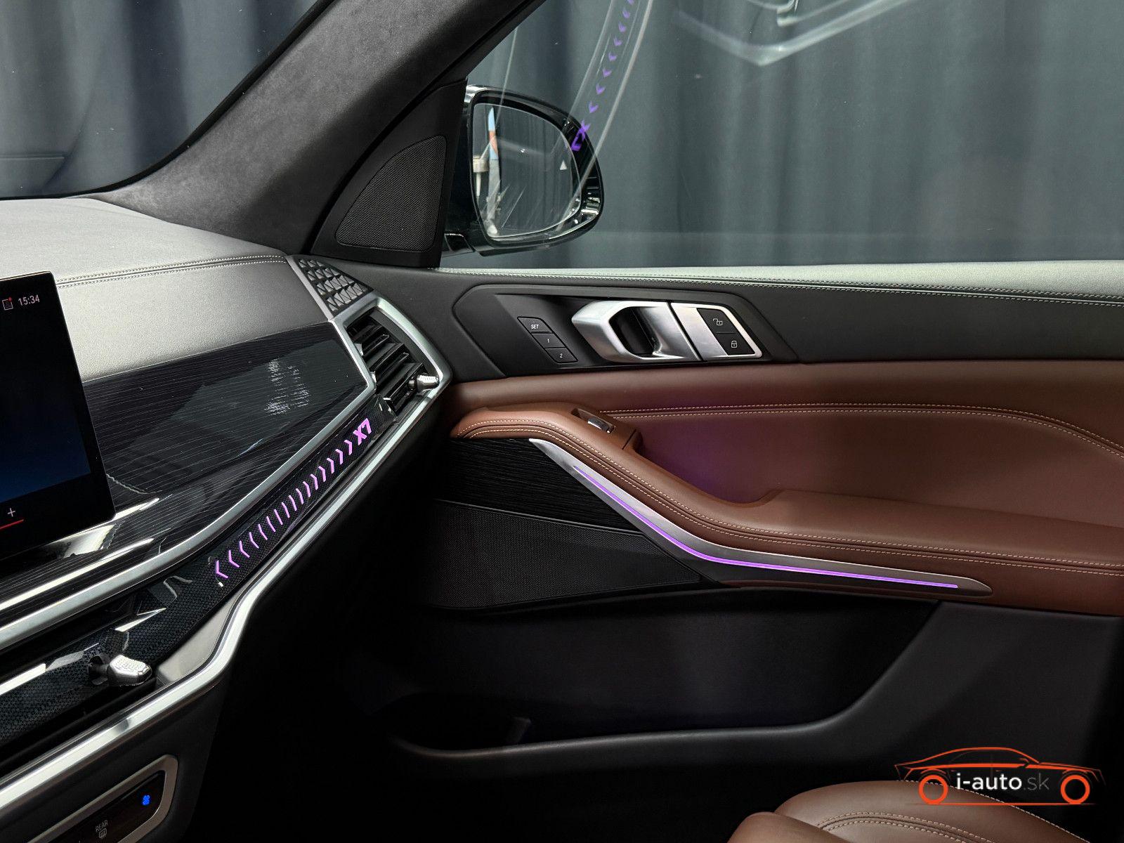 BMW X7 2023 na predaj – fotografia 33