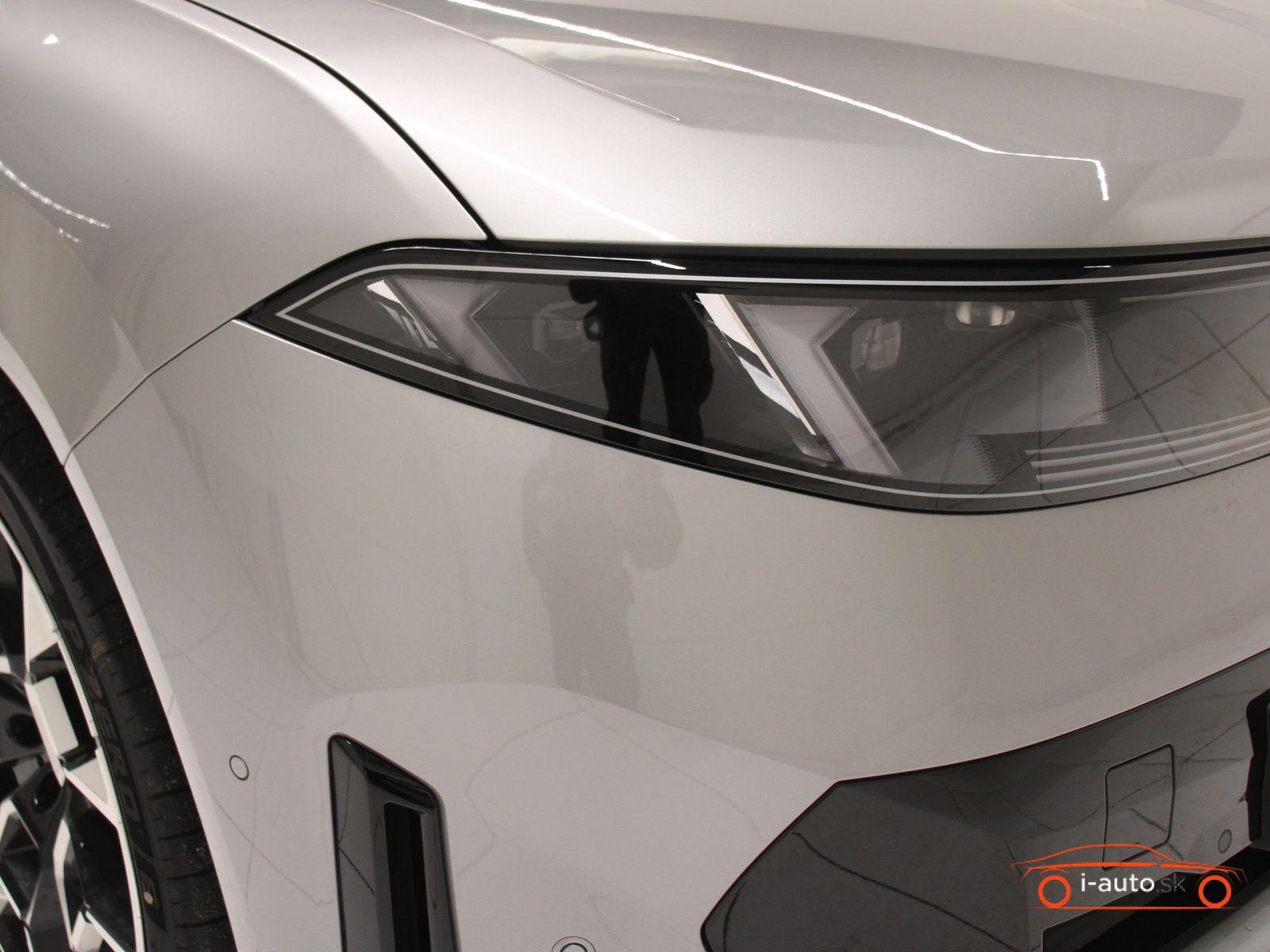BMW iX3 2026 na predaj – fotografia 23