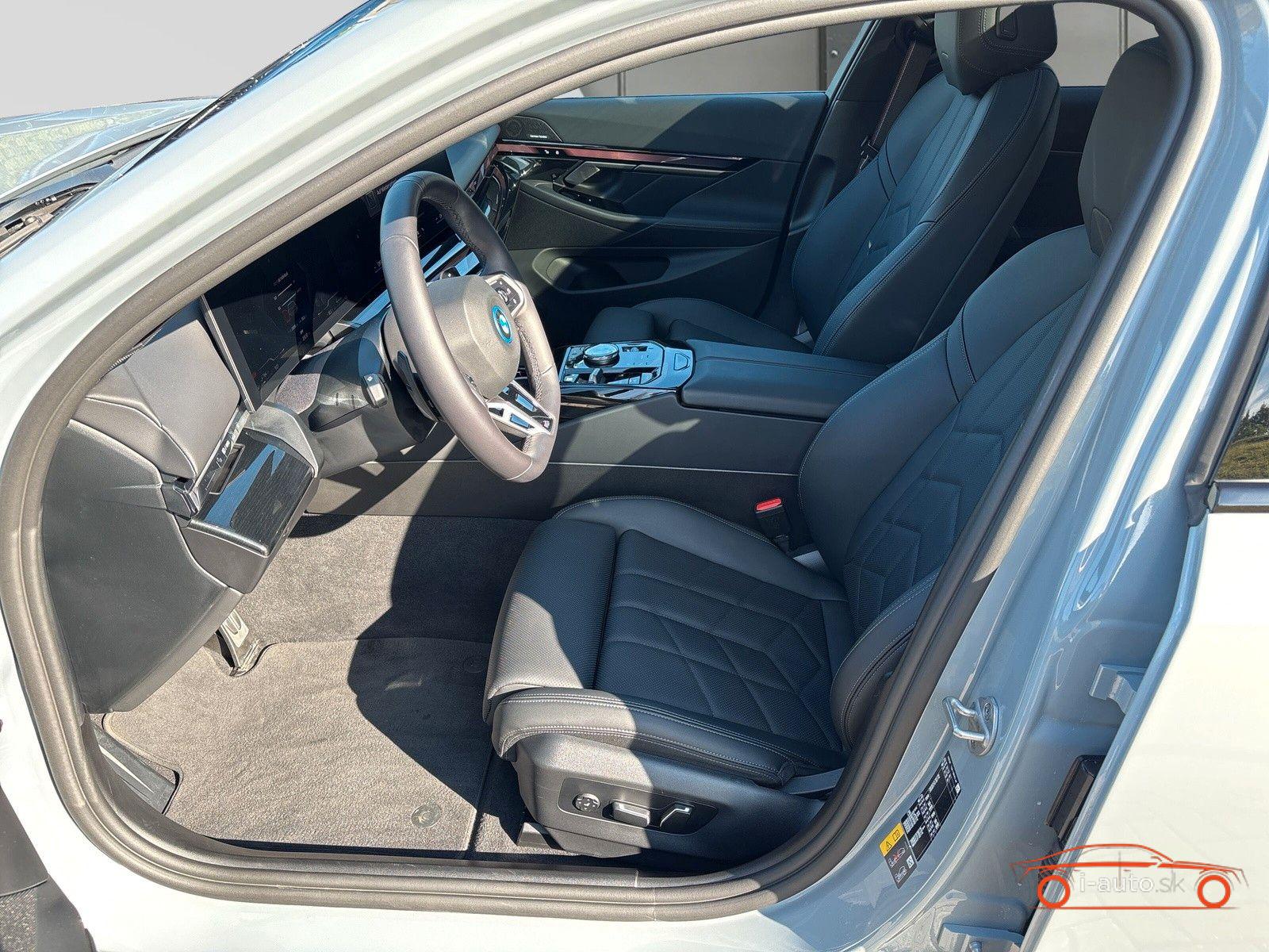 BMW Rad 5 2025 na predaj – fotografia 8