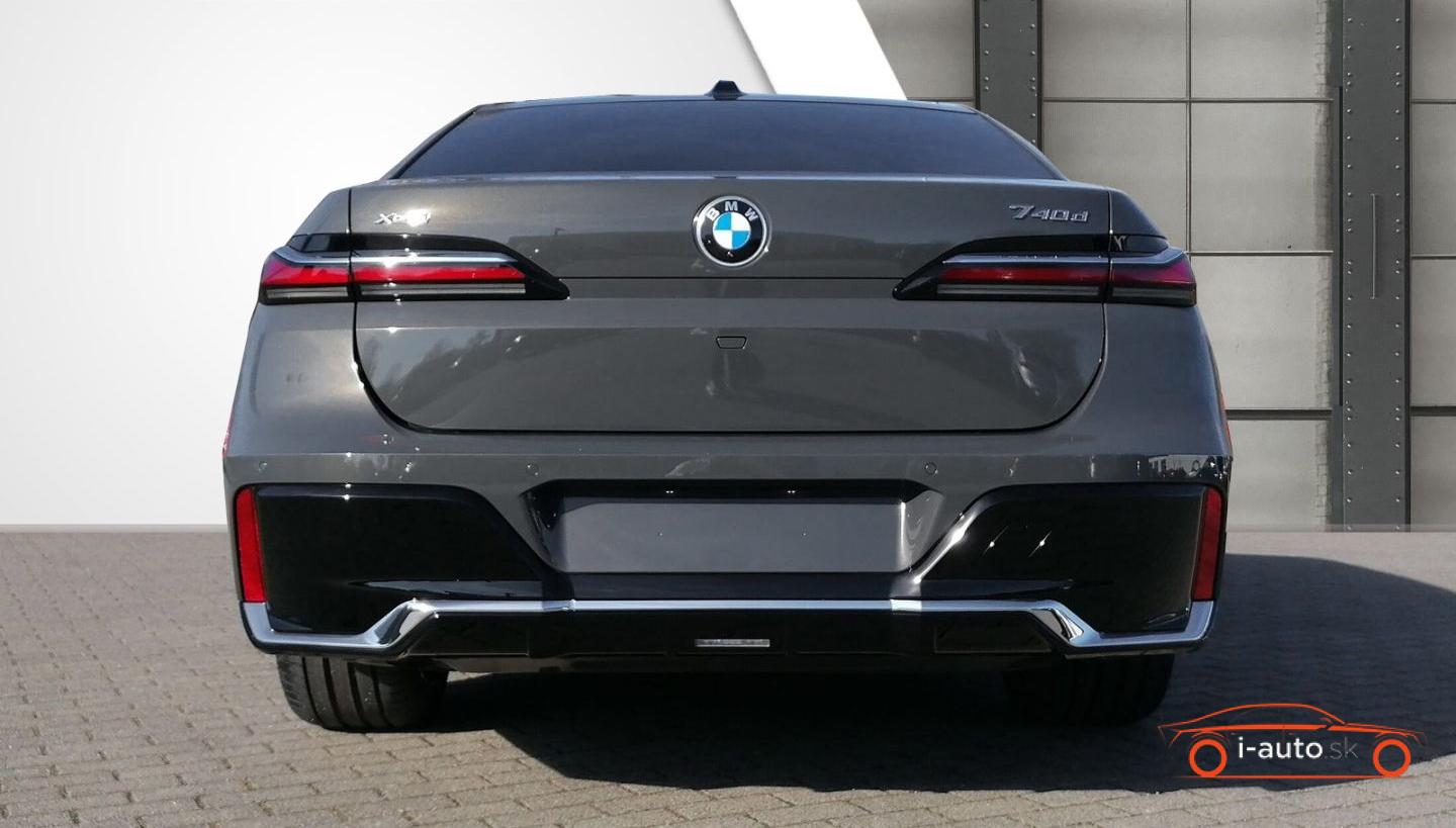 BMW Rad 7 2026 na predaj – fotografia 7