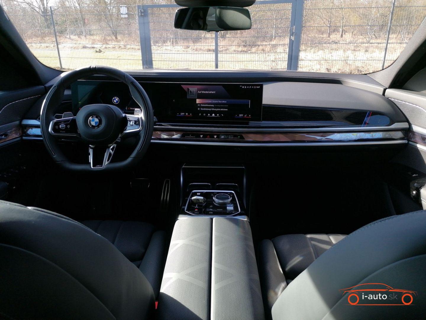 BMW Rad 7 2026 na predaj – fotografia 10