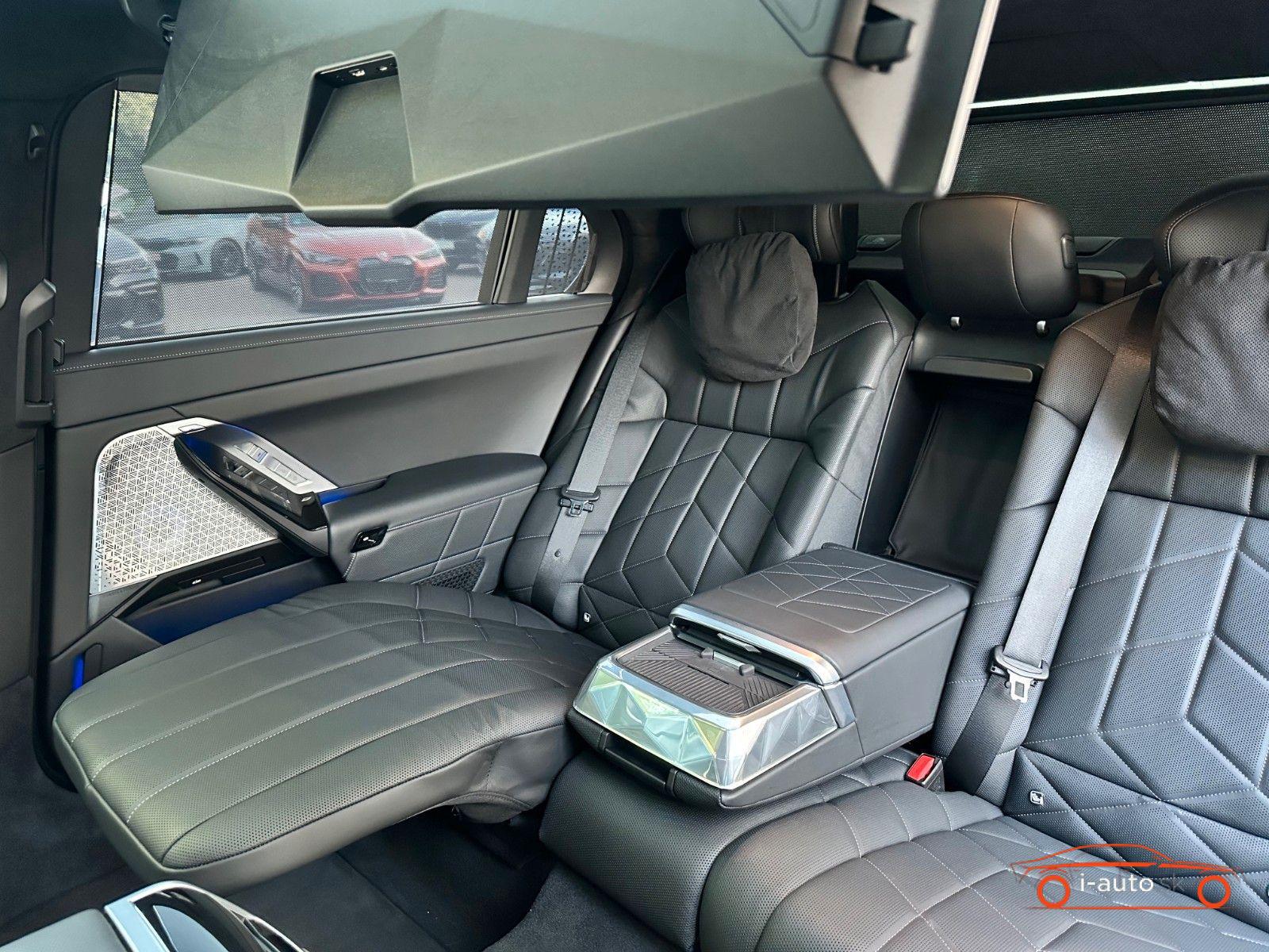 BMW i7 2023 na predaj – fotografia 18