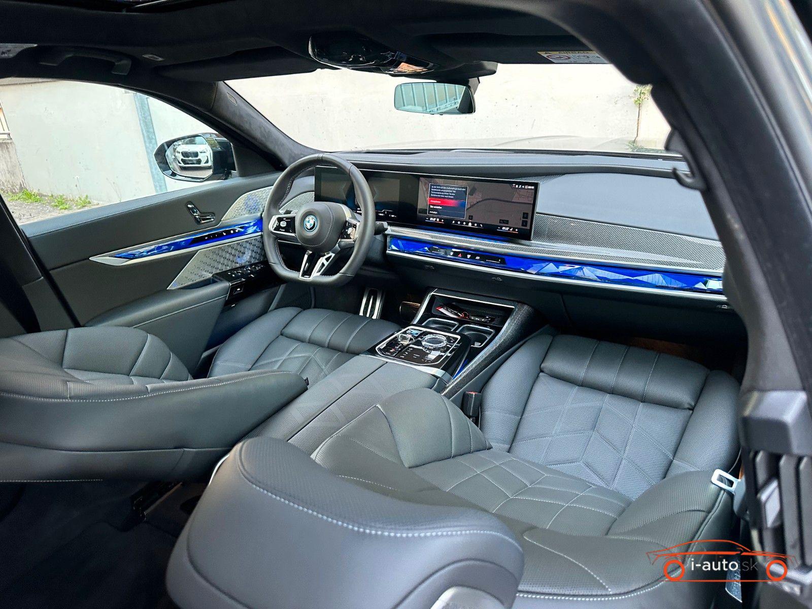 BMW i7 2023 na predaj – fotografia 25