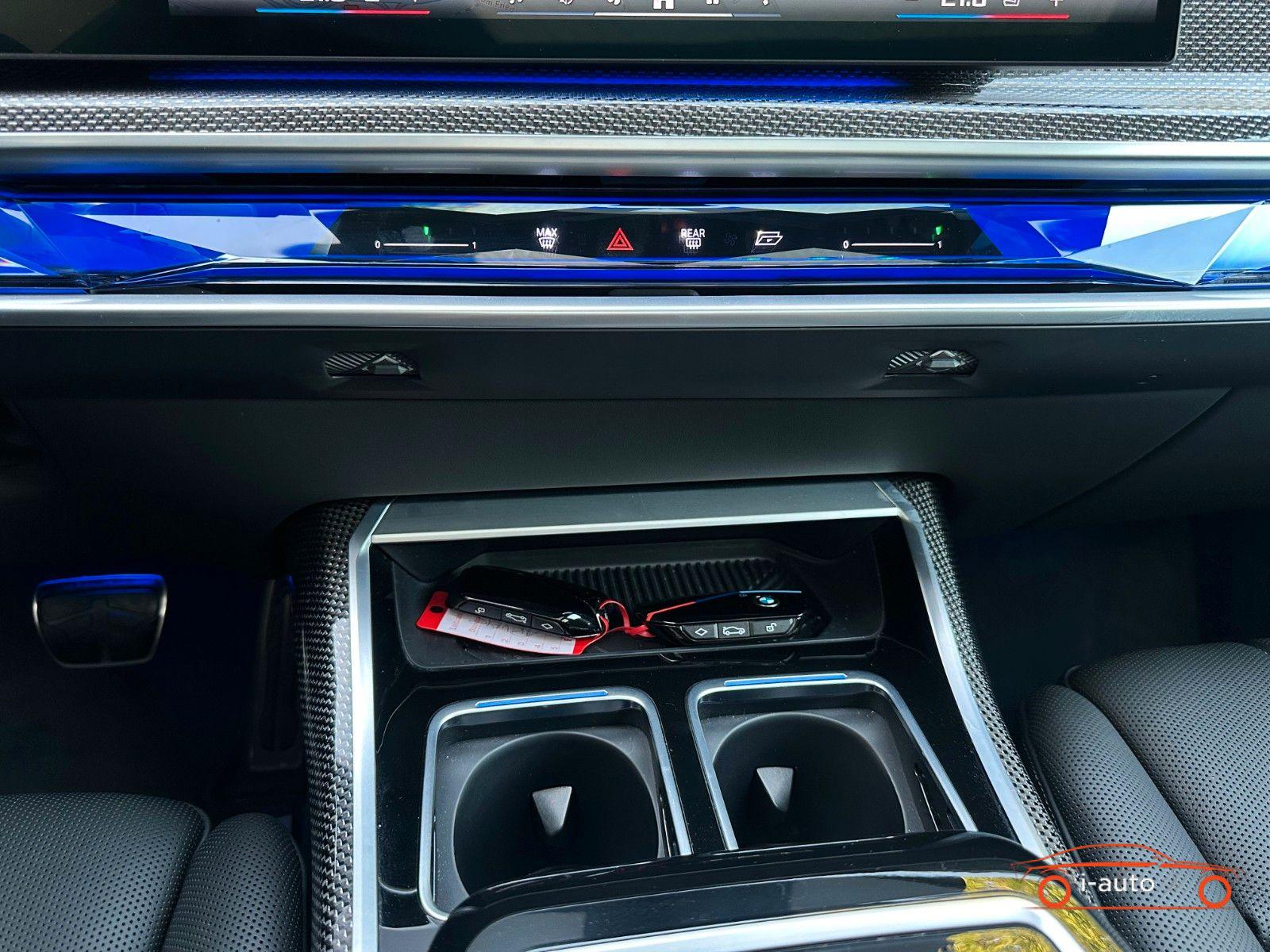 BMW i7 2023 na predaj – fotografia 26