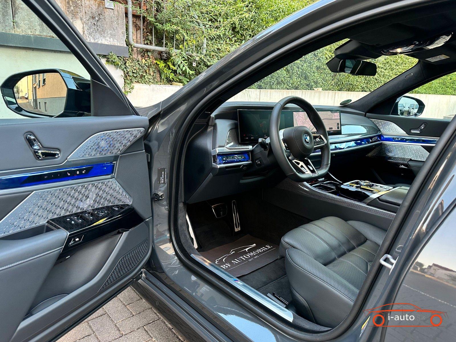 BMW i7 2023 na predaj – fotografia 42