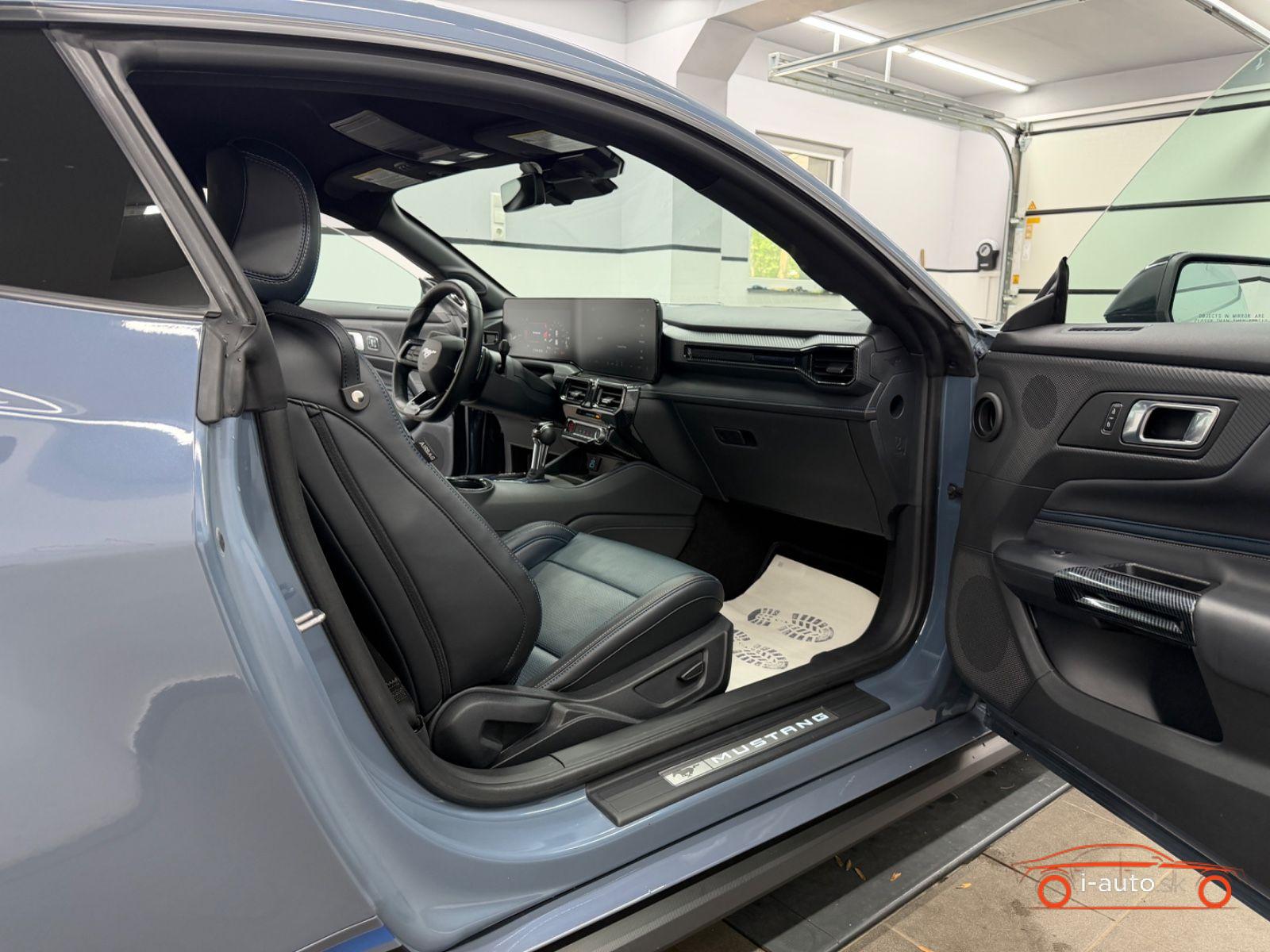 Ford Mustang 2024 na predaj – fotografia 13