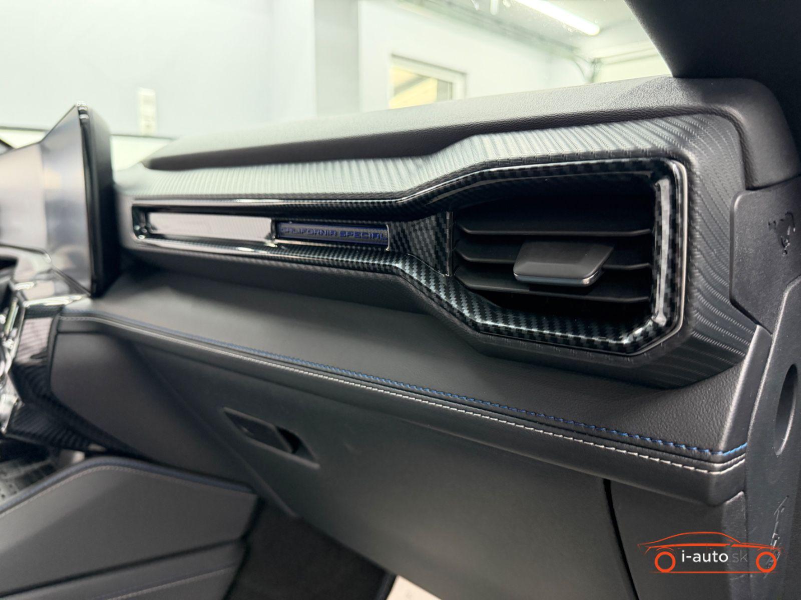Ford Mustang 2024 na predaj – fotografia 34