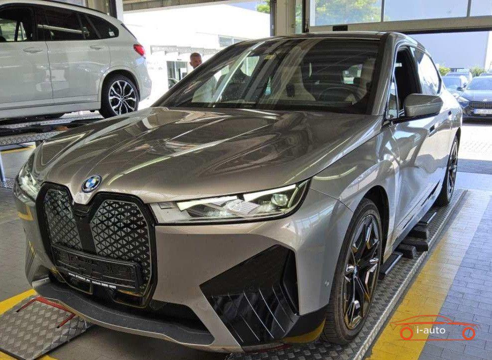 BMW iX 2023 na predaj