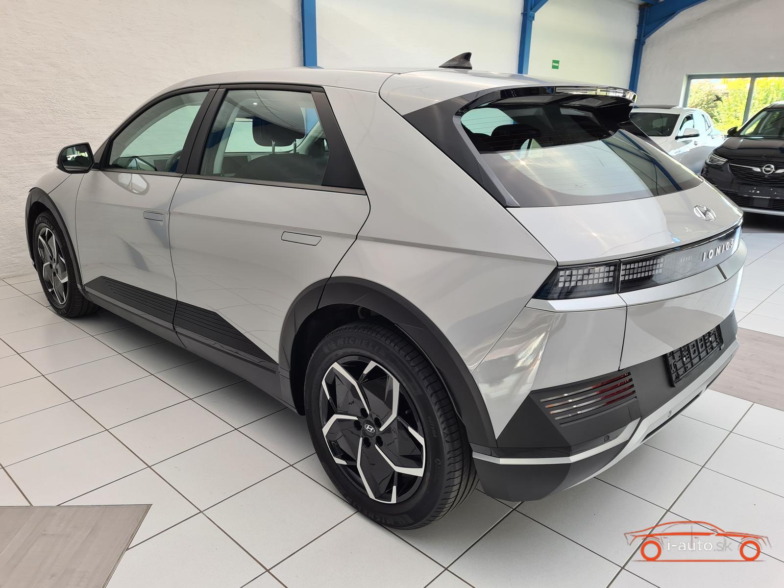 Hyundai Ioniq 5 2023 na predaj – fotografia 6