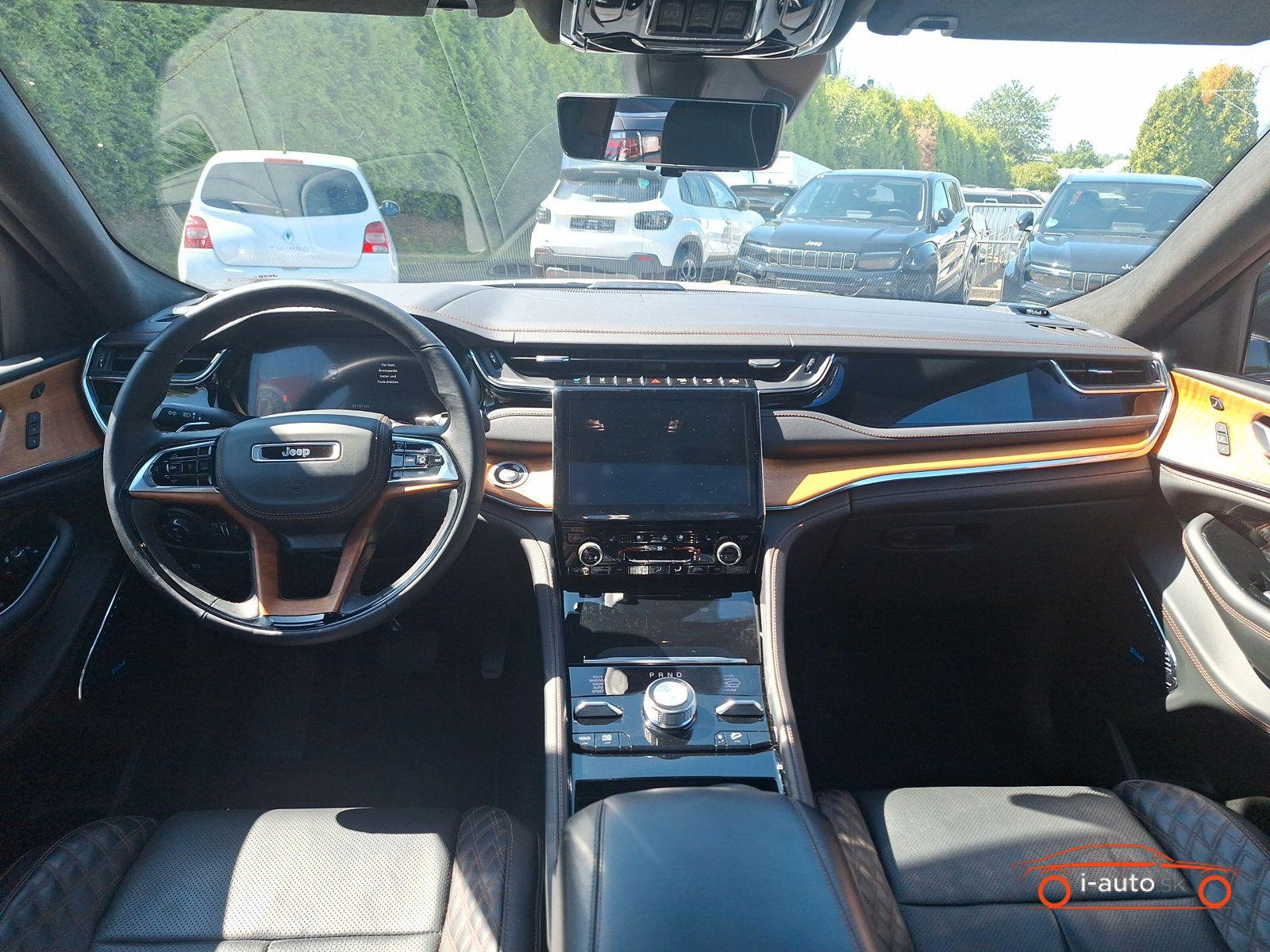 Jeep Grand Cherokee 2023 na predaj – fotografia 9