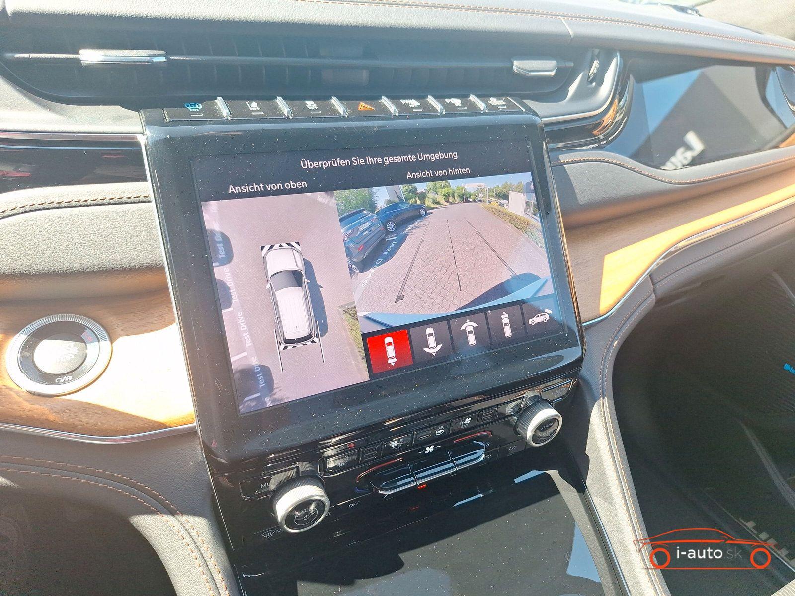 Jeep Grand Cherokee 2023 na predaj – fotografia 13