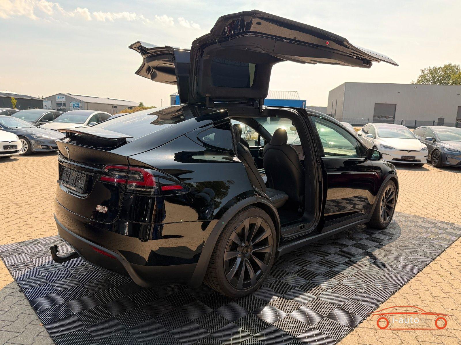 Tesla Model X 2022 na predaj – fotografia 5