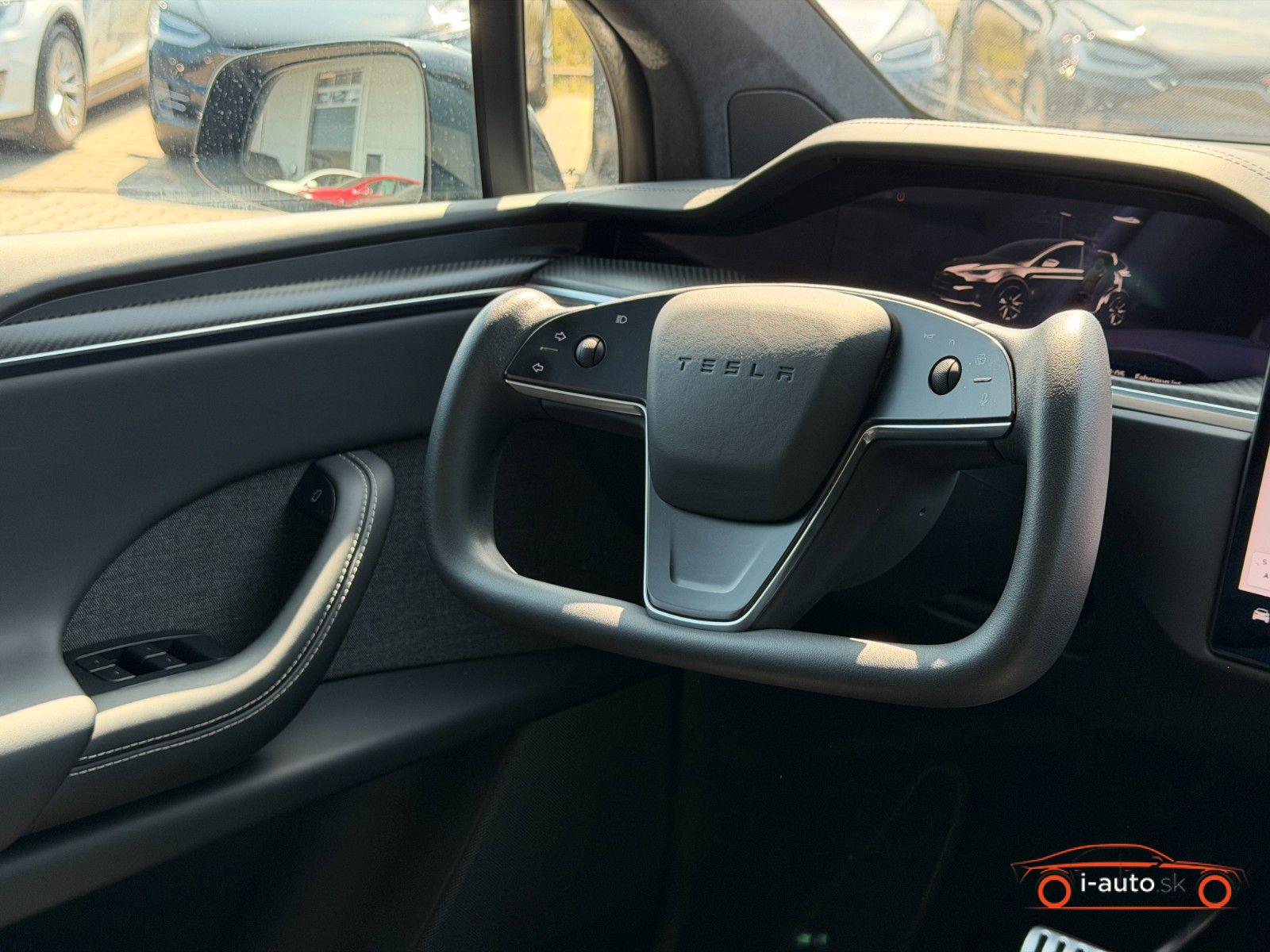 Tesla Model X 2022 na predaj – fotografia 21