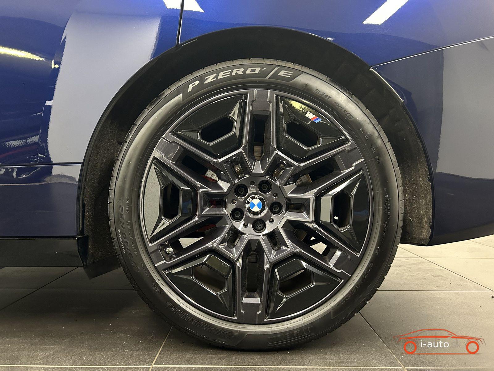 BMW iX 2025 na predaj – fotografia 8