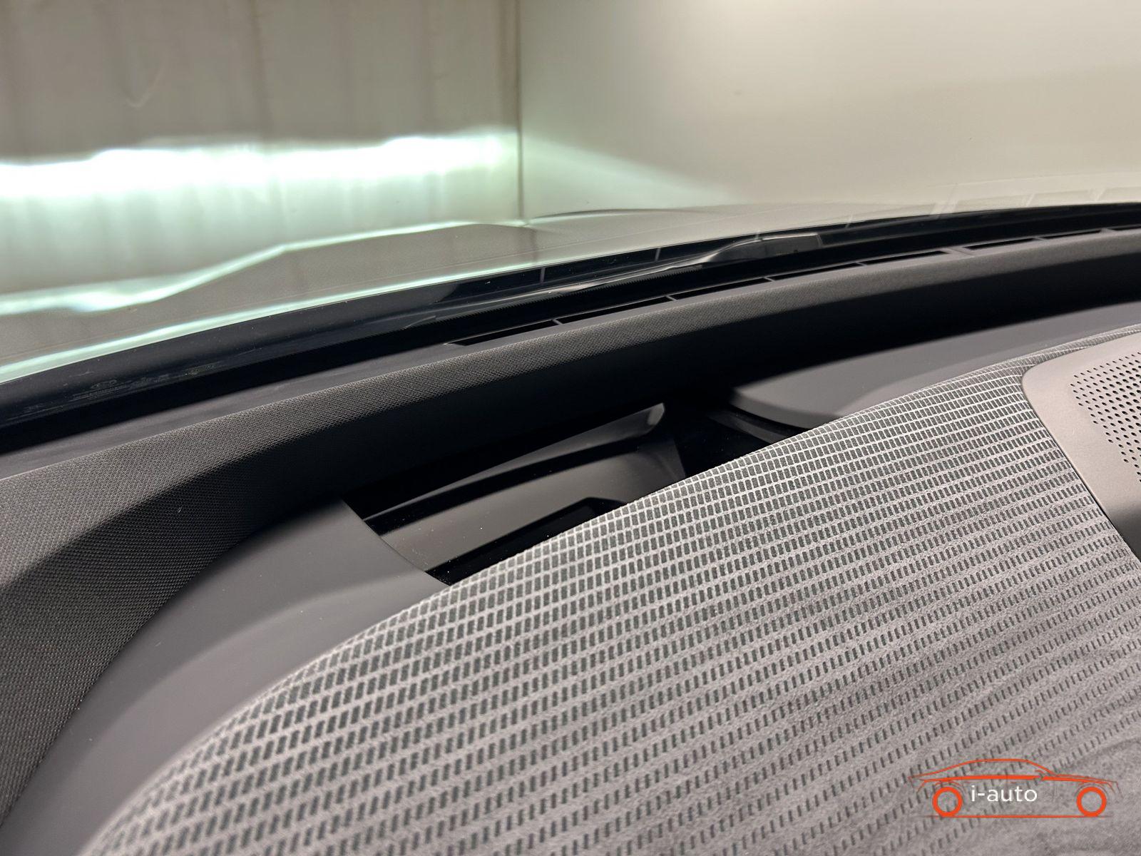 BMW iX 2025 na predaj – fotografia 37