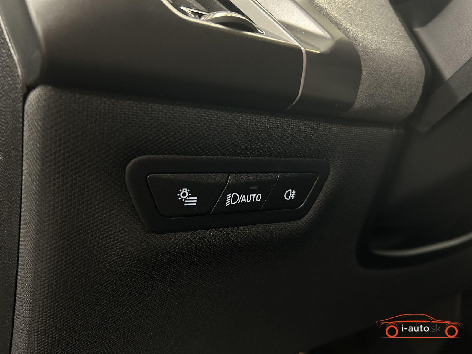 BMW iX 2025 na predaj – fotografia 38