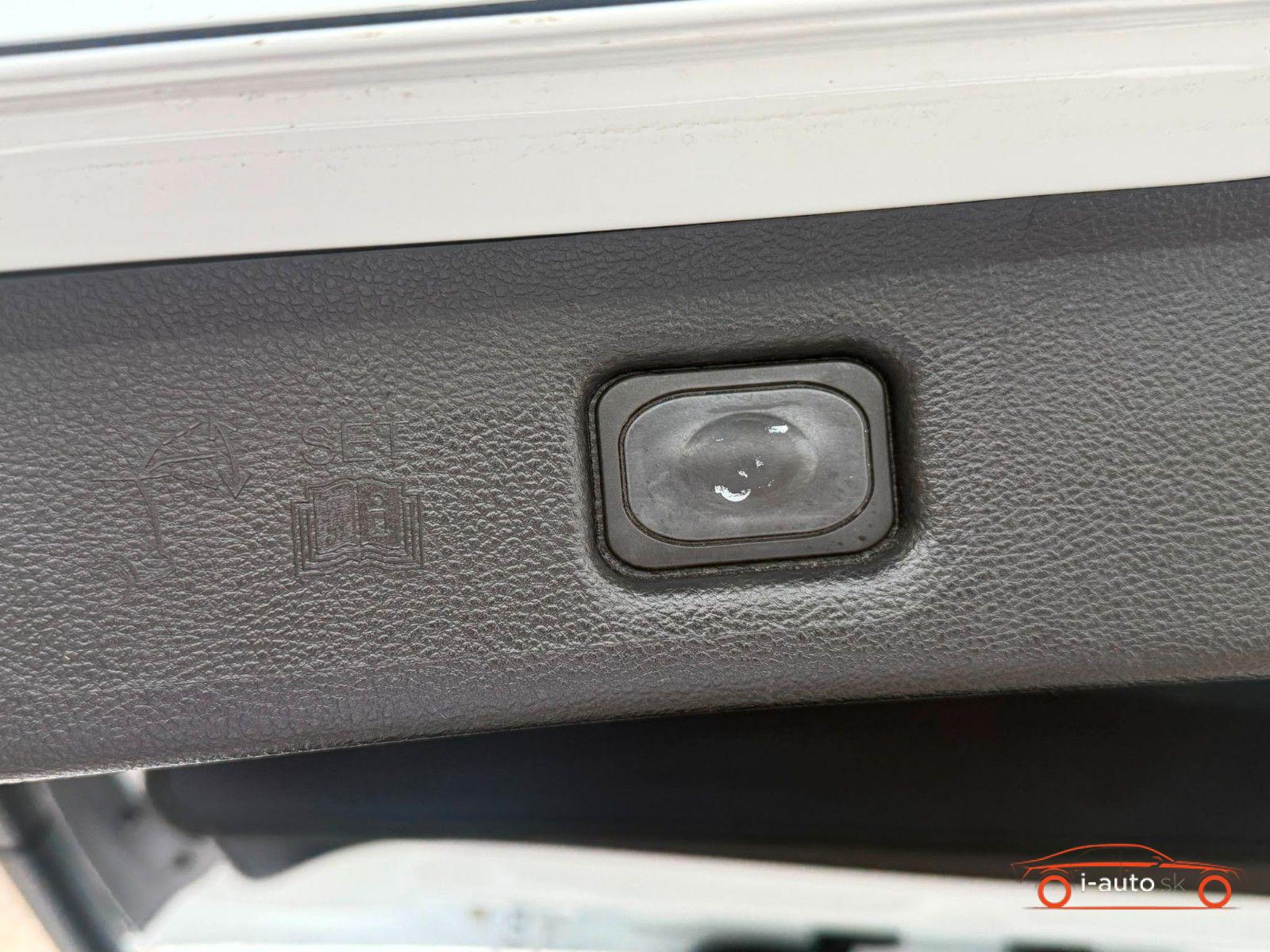 Ford S-Max 2017 na predaj – fotografia 11