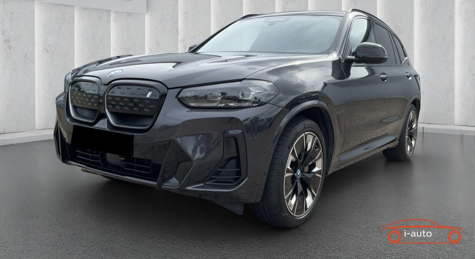 BMW iX3