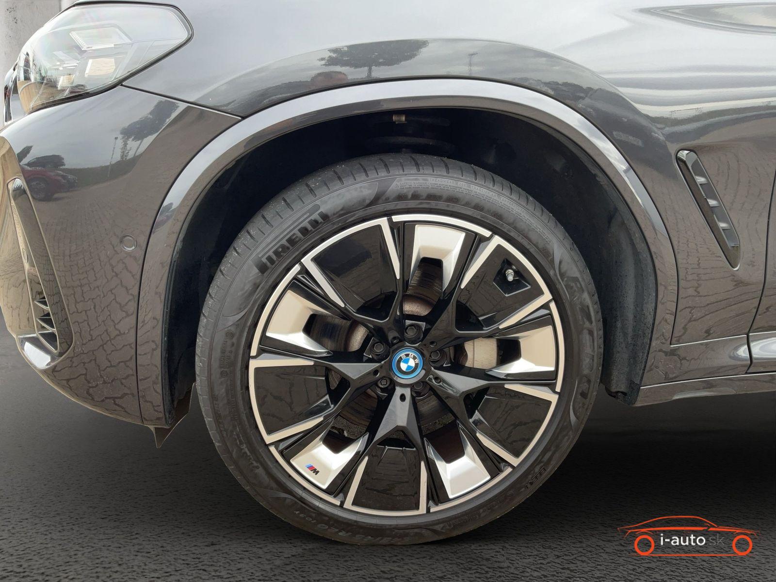 BMW iX3 2023 na predaj – fotografia 9
