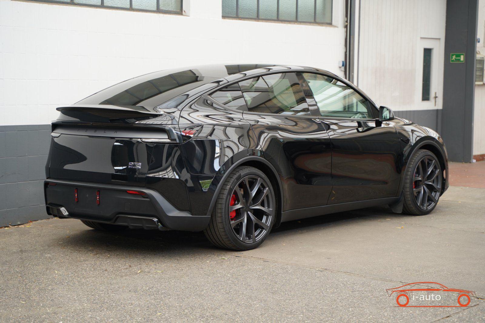 Tesla Model Y 2025 na predaj – fotografia 7