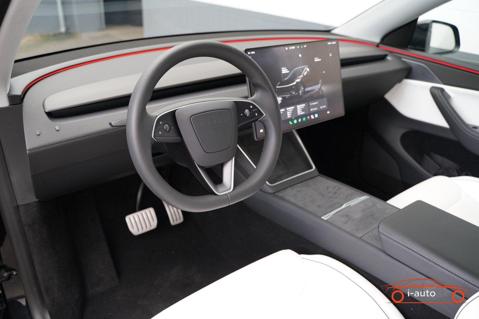 Tesla Model Y 2025 na predaj – fotografia 16