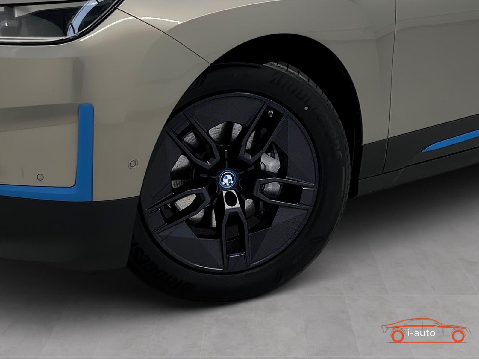 BMW iX 2023 na predaj – fotografia 6